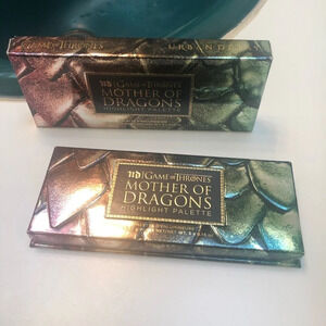 NIB URBAN DECAY GAME OF THRONES HIGHLIGHT PALETTE